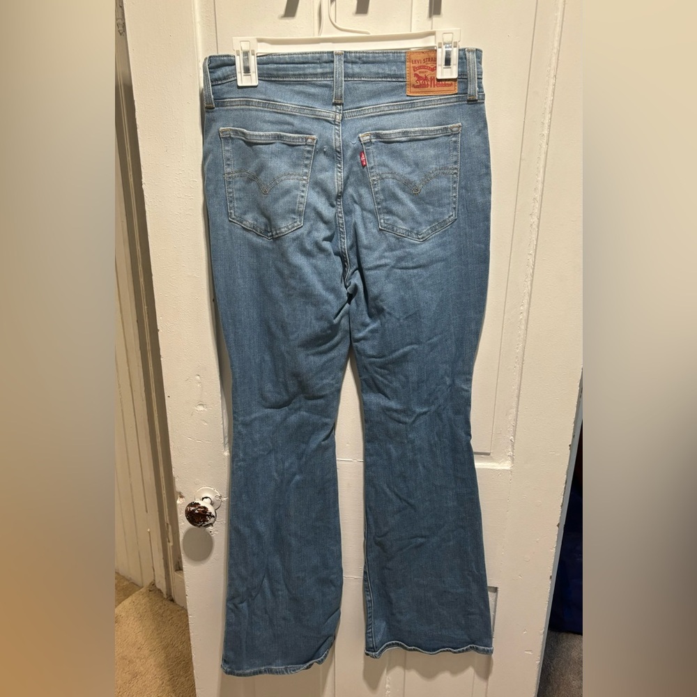 Levis women's flare jeans size 30